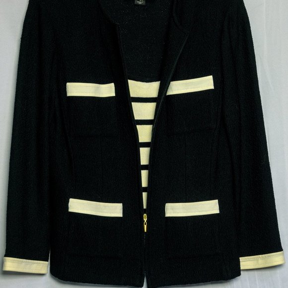 Classy St. John Jacket and Matching Top - Picture 2 of 6